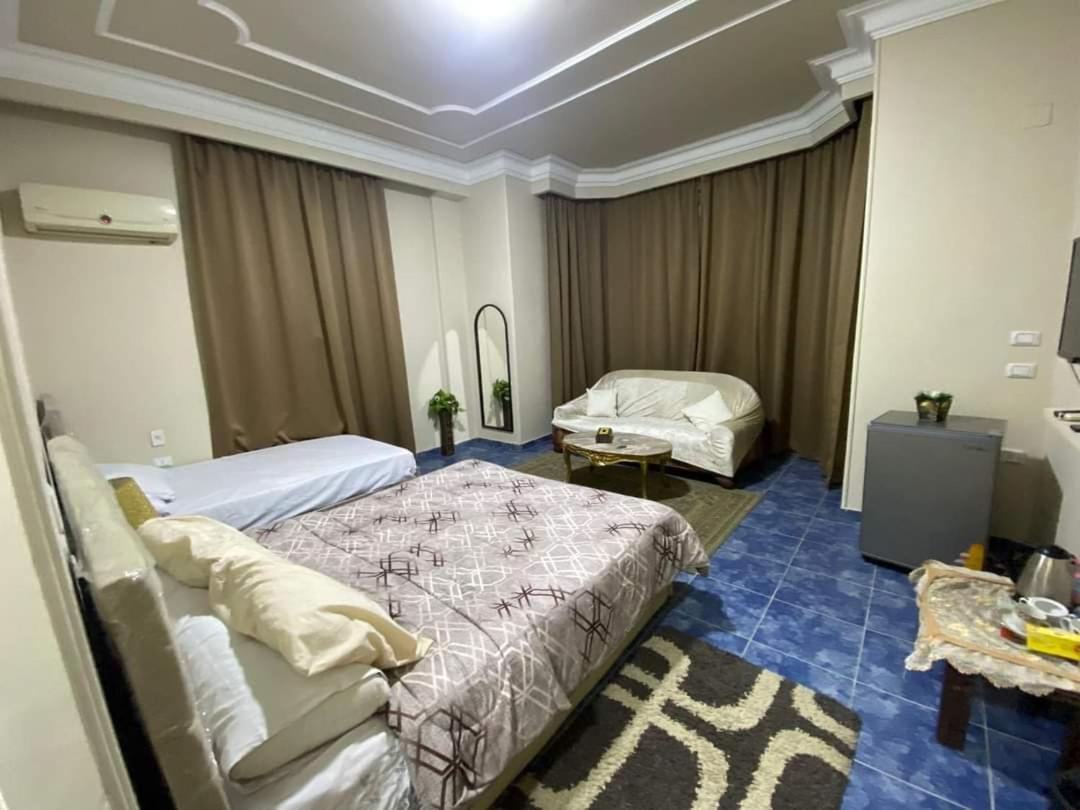 Richard Pyramids Inn Hotel Kafrat al Jabal Bagian luar foto