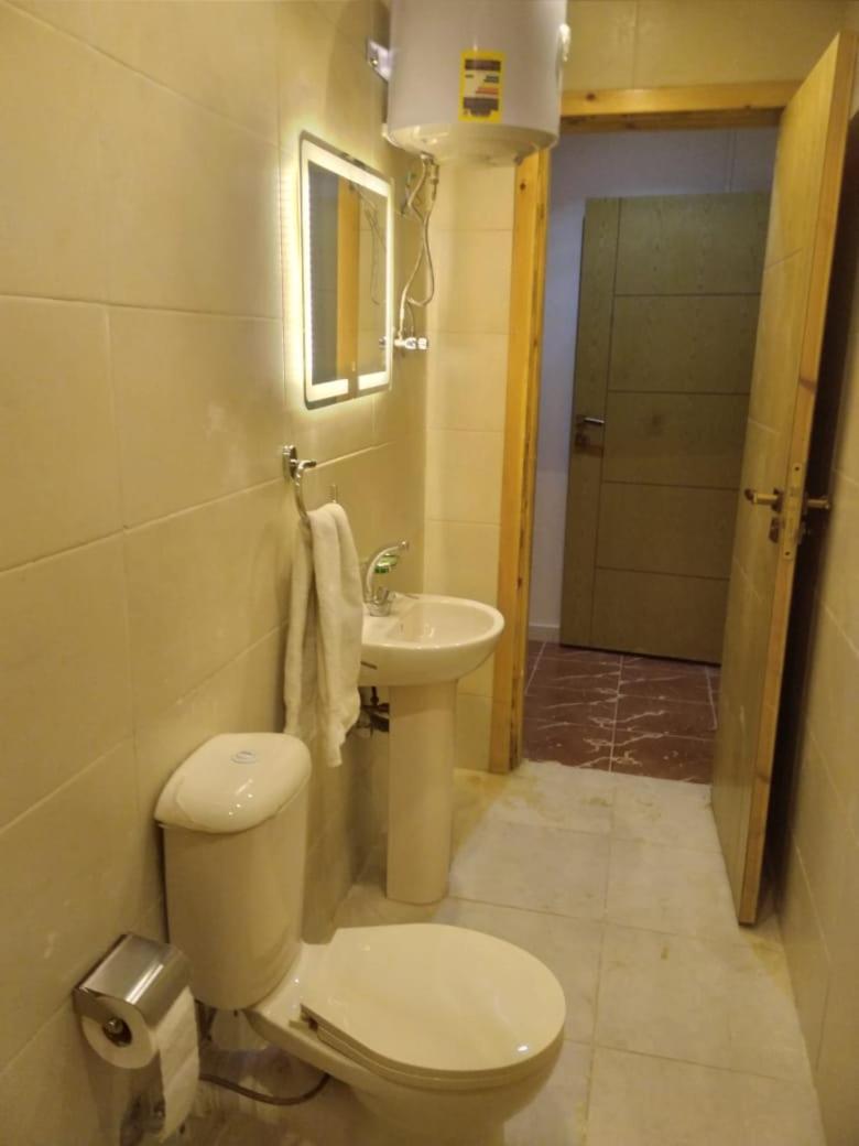 Richard Pyramids Inn Hotel Kafrat al Jabal Bagian luar foto