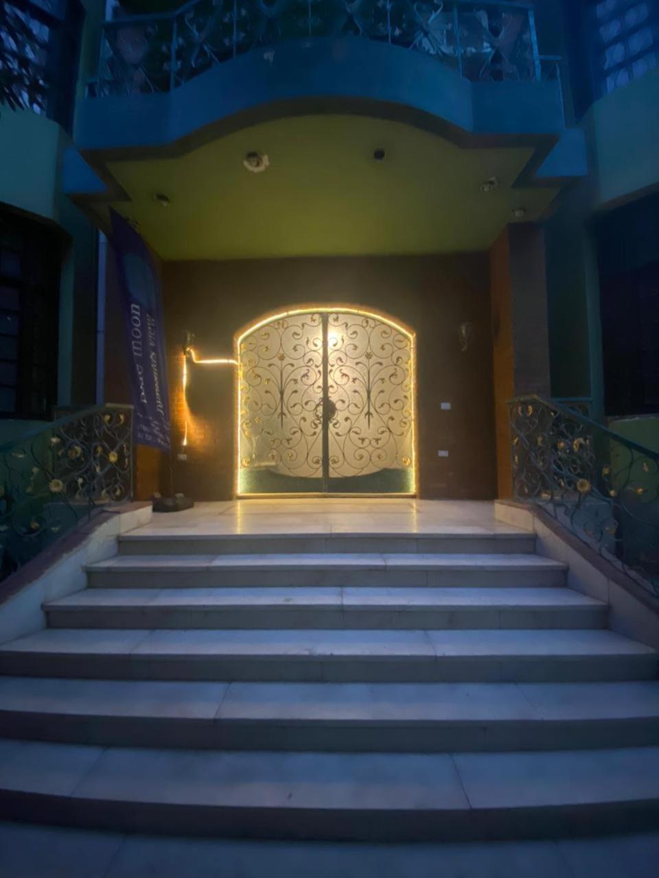 Richard Pyramids Inn Hotel Kafrat al Jabal Bagian luar foto